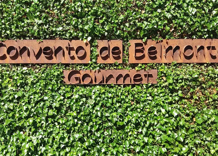 מלון Convento De 4*