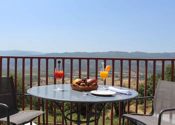 מלון Convento De 4*